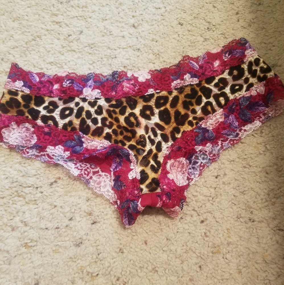 VS Pink Leopard Floral Cheeky Panty